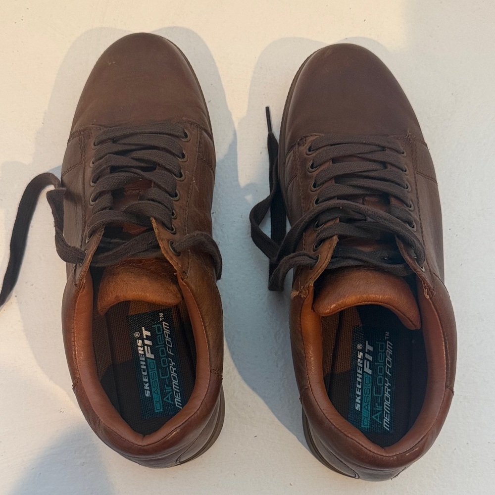 Skechers Men’s Dark Brown Leather Lace-Up Oxfords